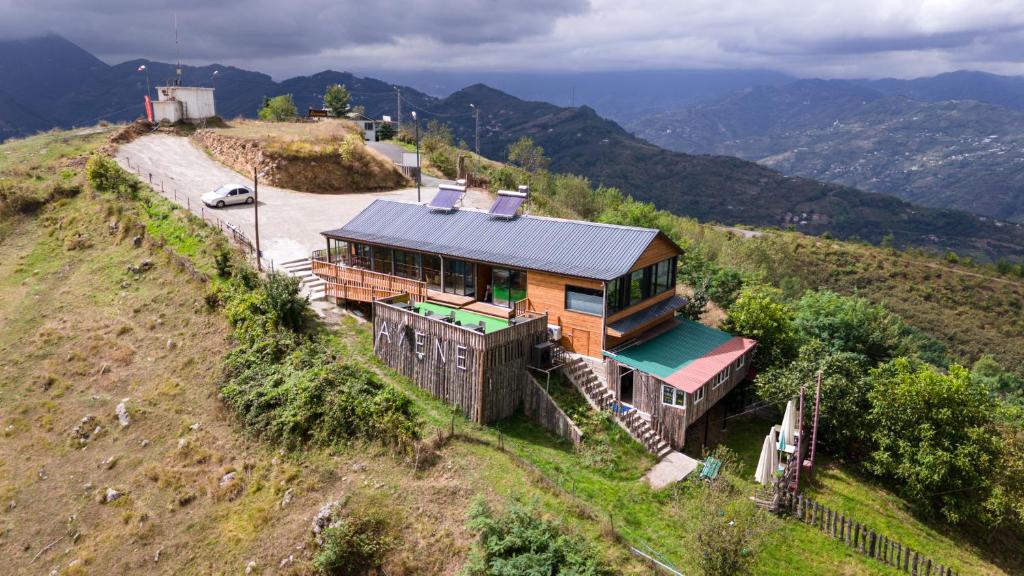 Doğa Manzaralı Bungalov (1)