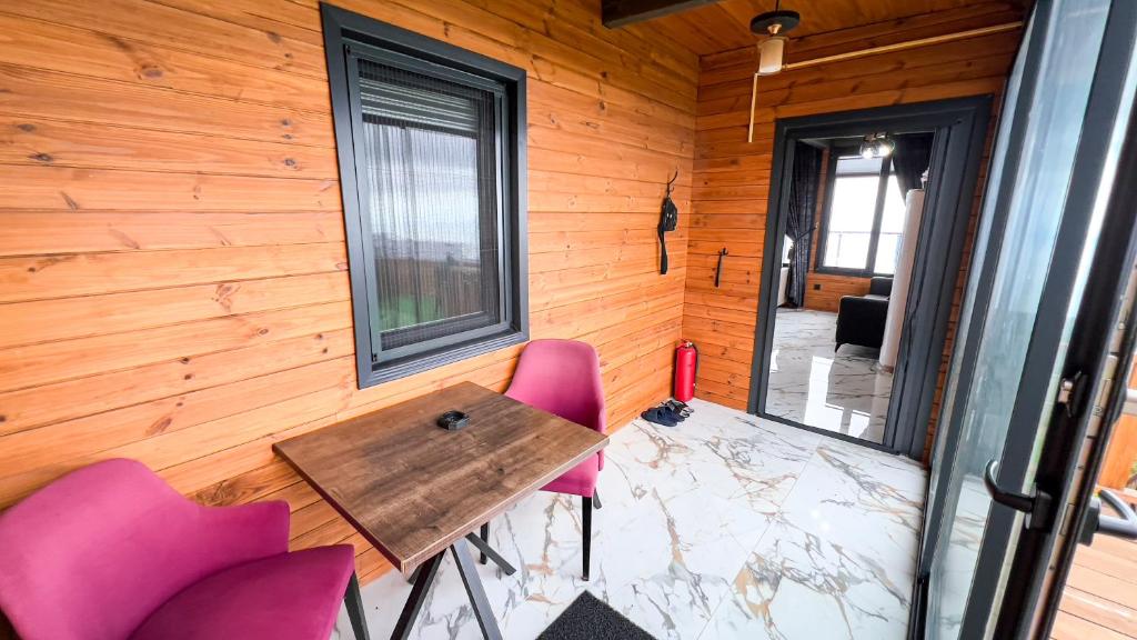 Doğa Manzaralı Bungalov (1)